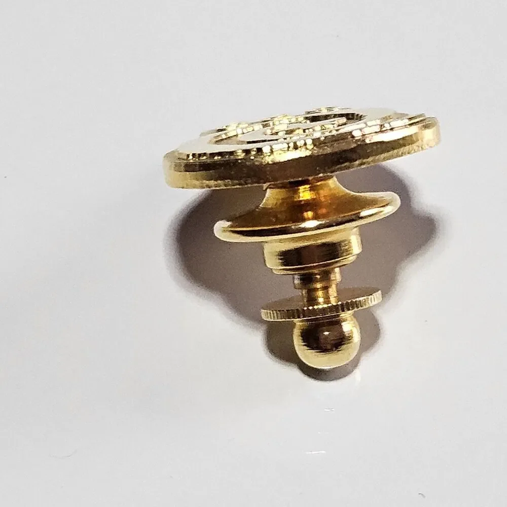 SPP Gold Tone Lapel Pin Featuring Star And Spiral Symbol Vintage Collectible